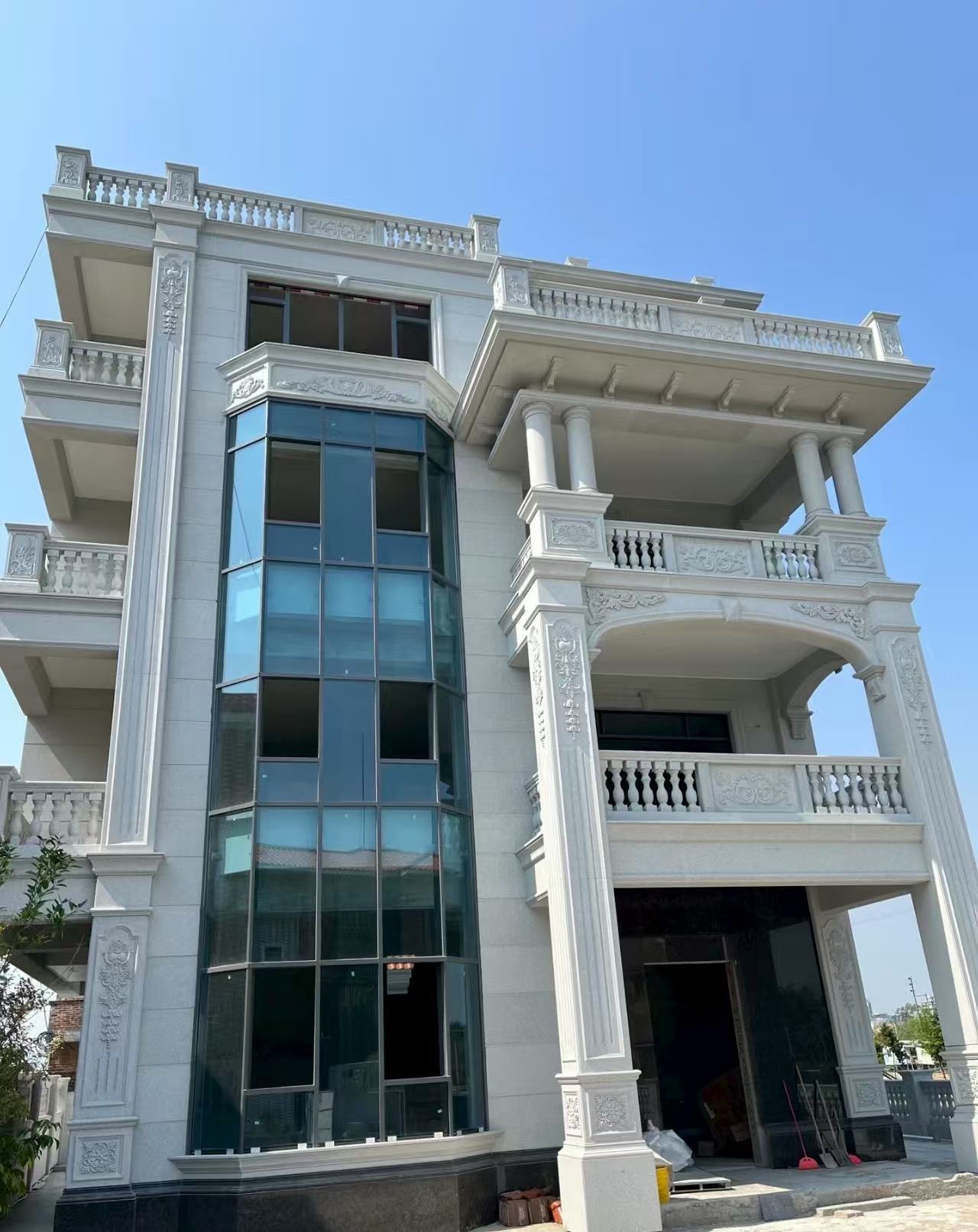 德州 芝麻白花岗岩别墅外墙干挂效果展示