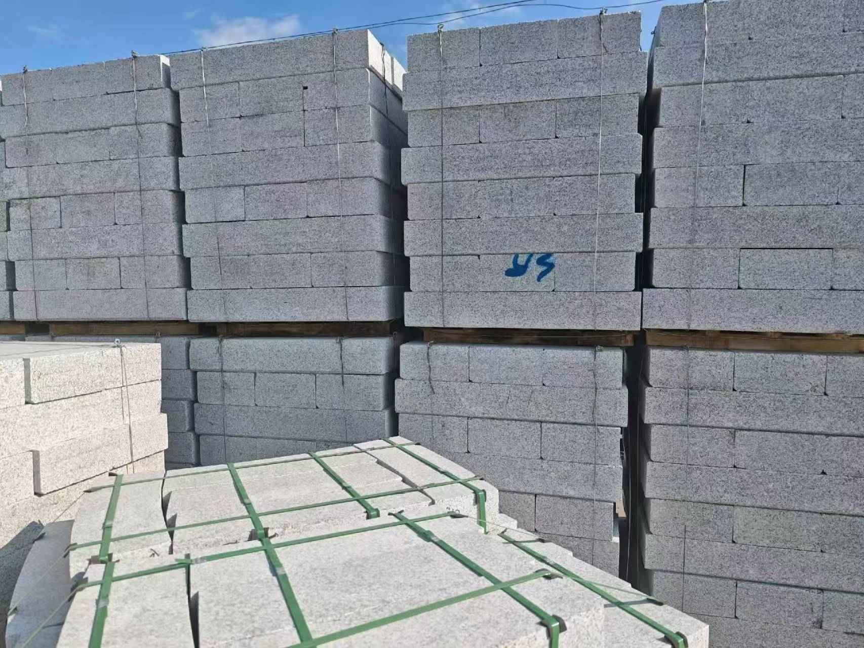 德州 路沿石，路侧石-尺寸标准、颜色均匀