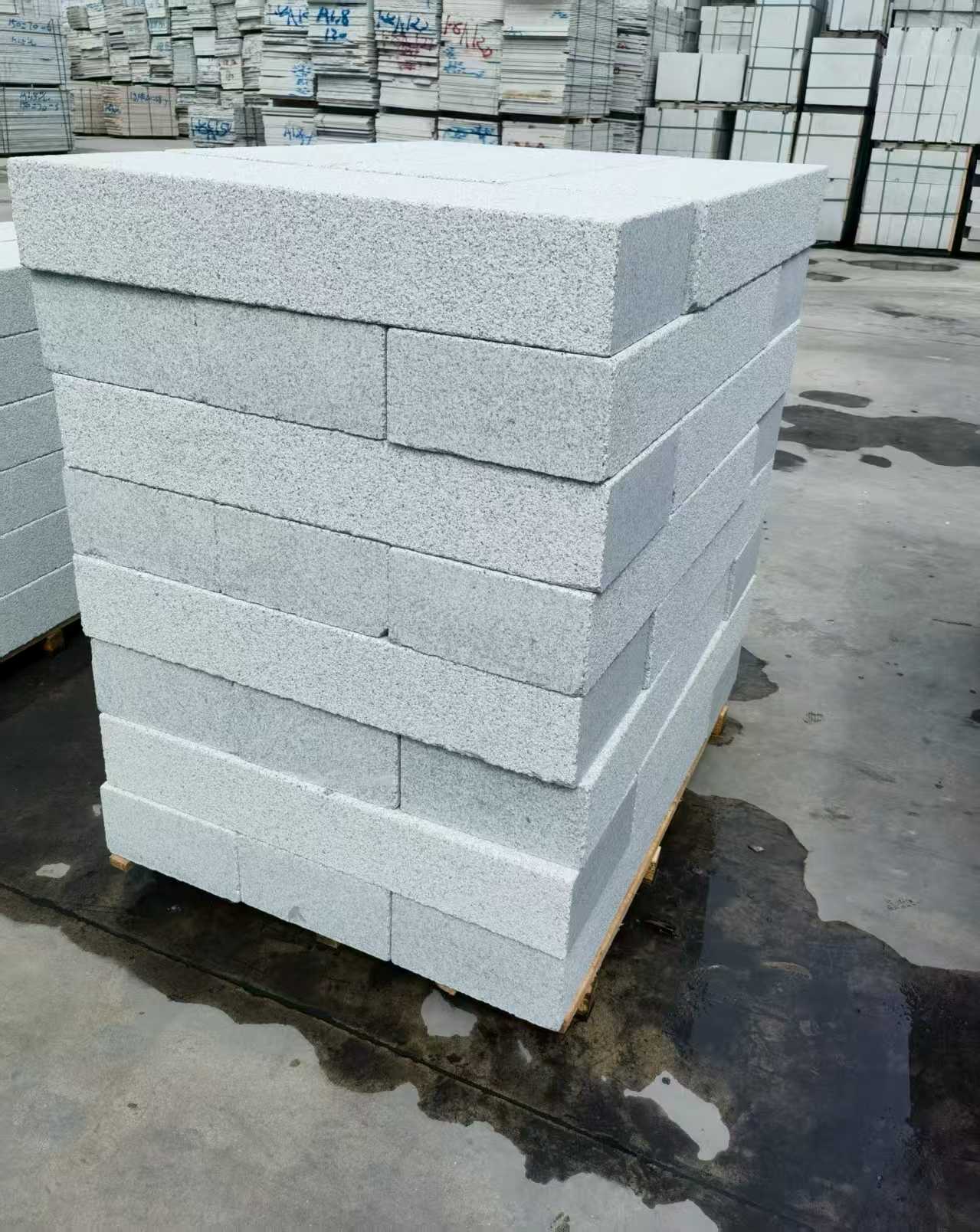 德州 芝麻白两面荔枝面台阶石