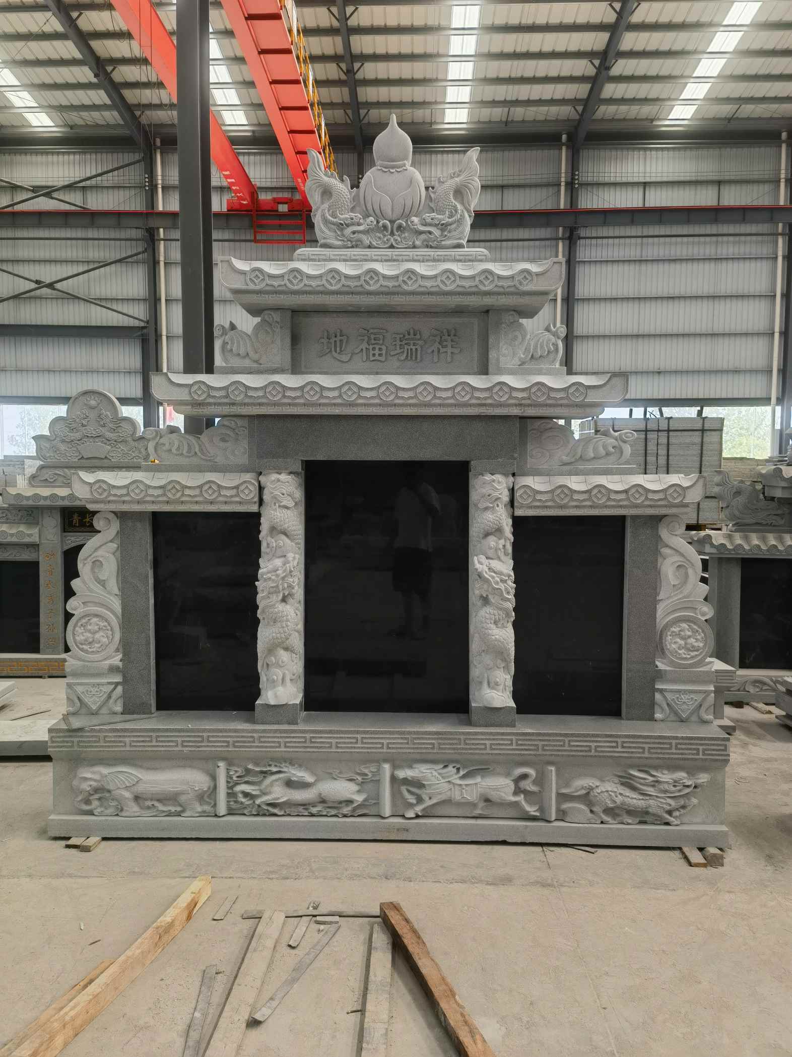 德州 芝麻灰高档墓碑、土墓，一套也支持定做