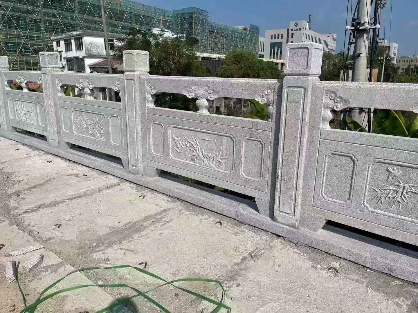 德州 芝麻白栏杆