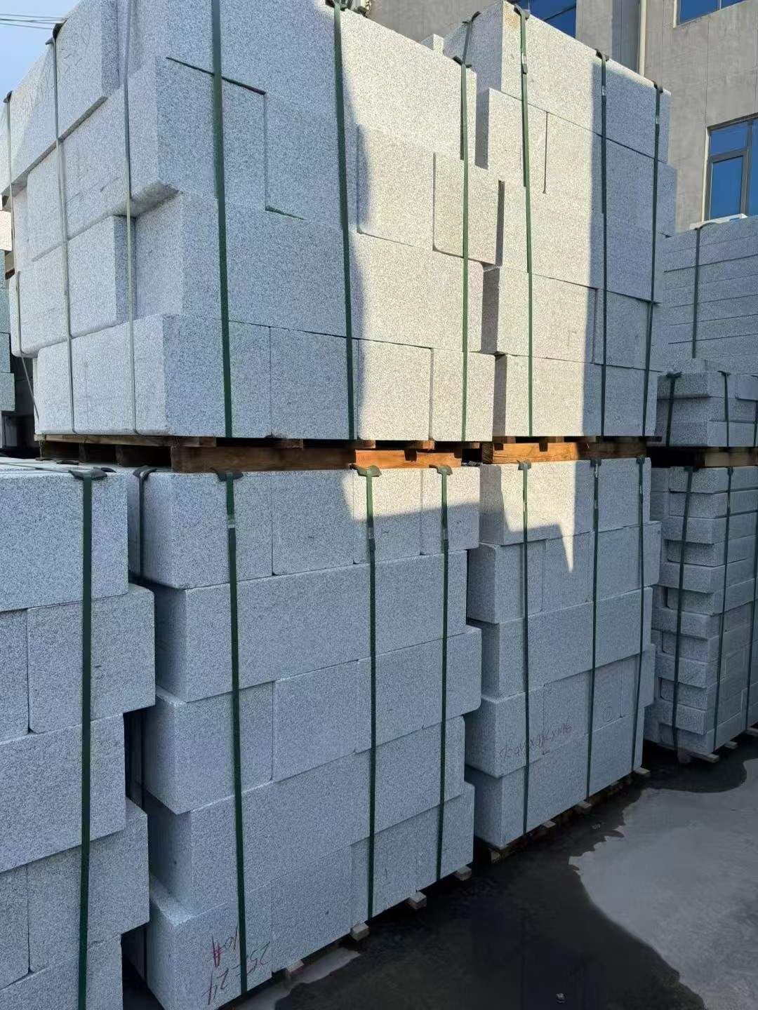 德州 芝麻白路沿石